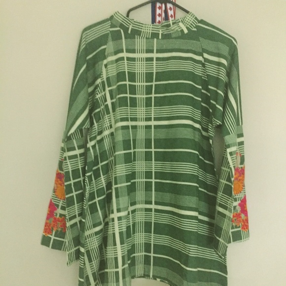 Kurta - Picture 1 of 1